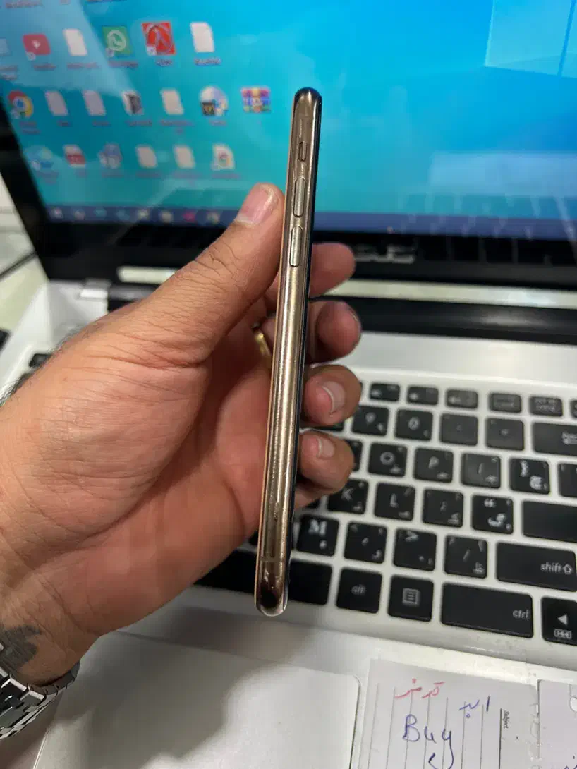 iphone 11pro 256 gig|موبایل|شیراز, شهرک فرهنگیان|دیوار