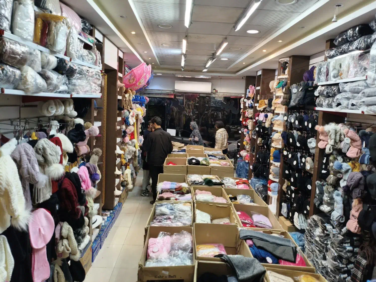 استخدام نیرو خانم|استخدام بازاریابی و فروش|مشهد, سجادیه|دیوار