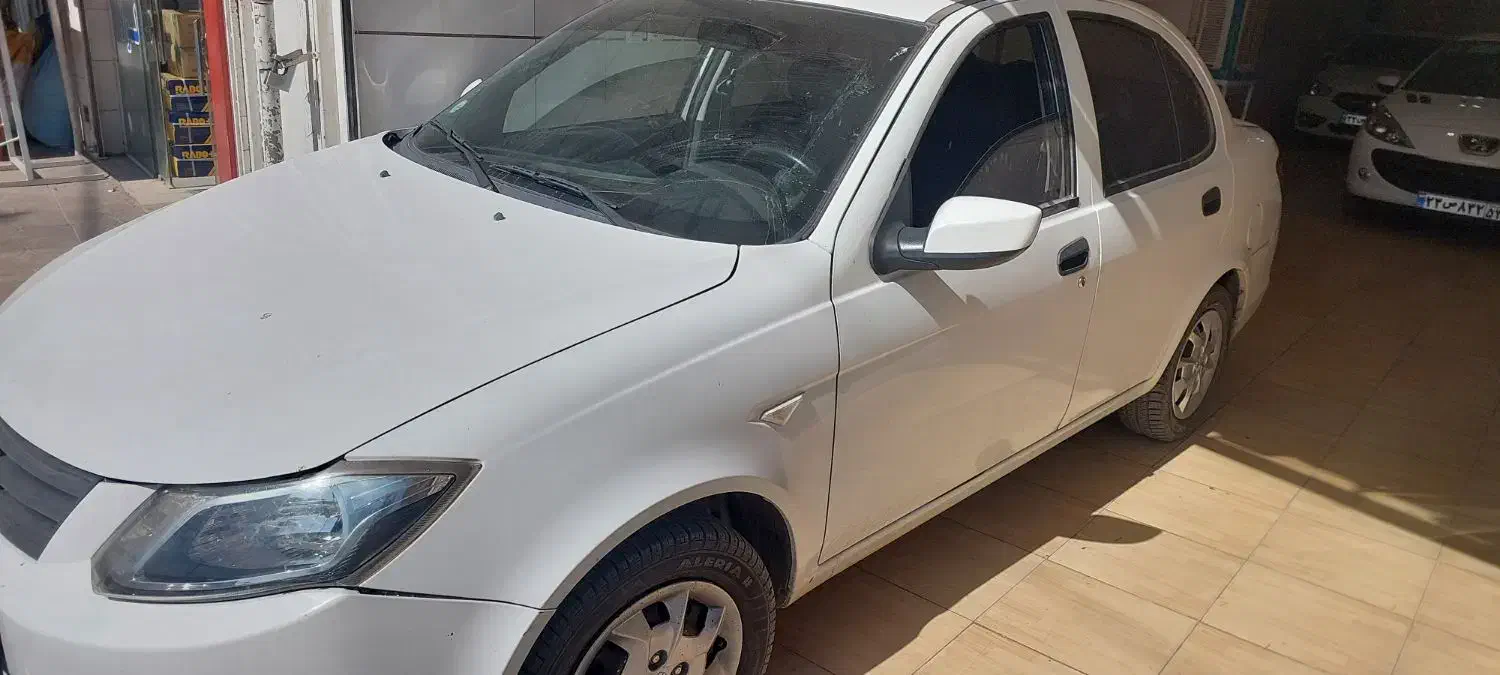 ساینا ۴۰۲ اقساط (کیانوش)|خودرو سواری و وانت|اصفهان, امیرعرب|دیوار