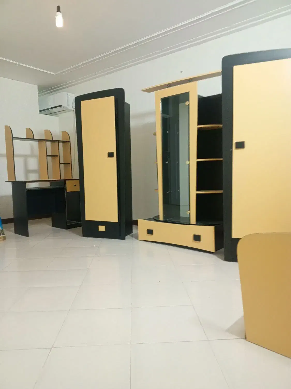 سرویس تخت و کمد نوجوان|تخت و سرویس خواب|یزد, |دیوار