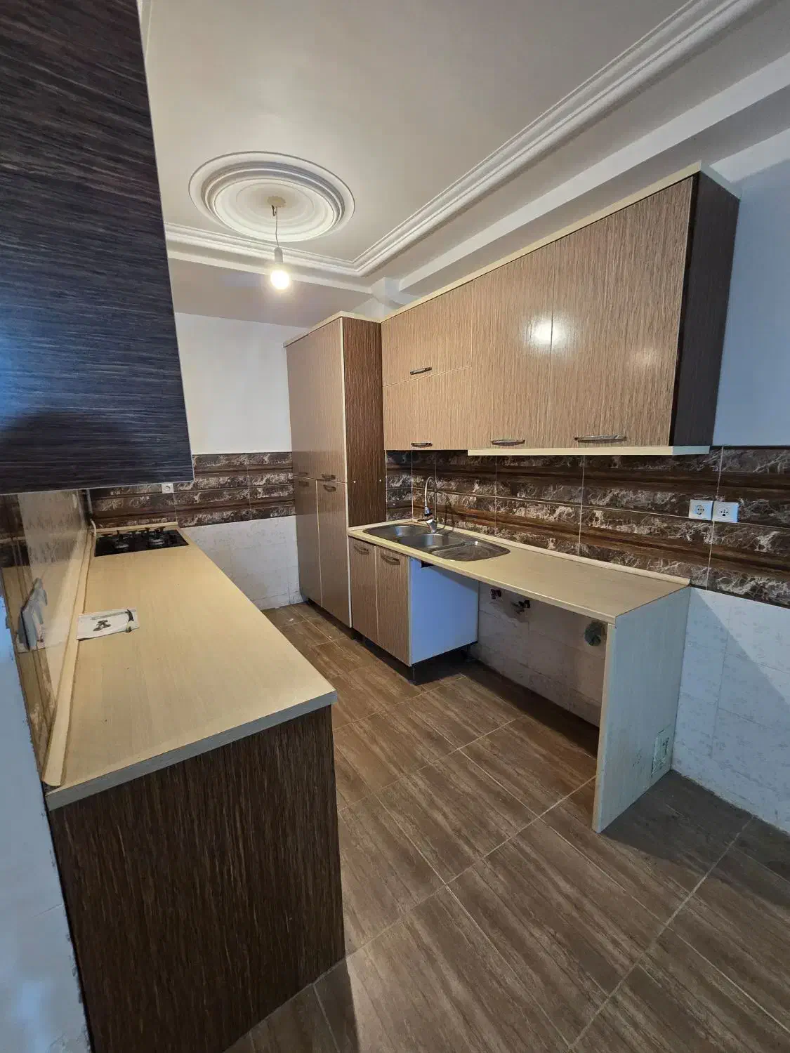 ۷۵متر طبقه اول تربیت معلم|فروش آپارتمان|لاهیجان, شهرک جانبازان|دیوار