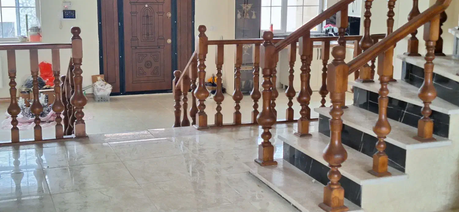 پله چوبی ،نرده چوبی|خدمات پیشه و مهارت|قزوین, |دیوار