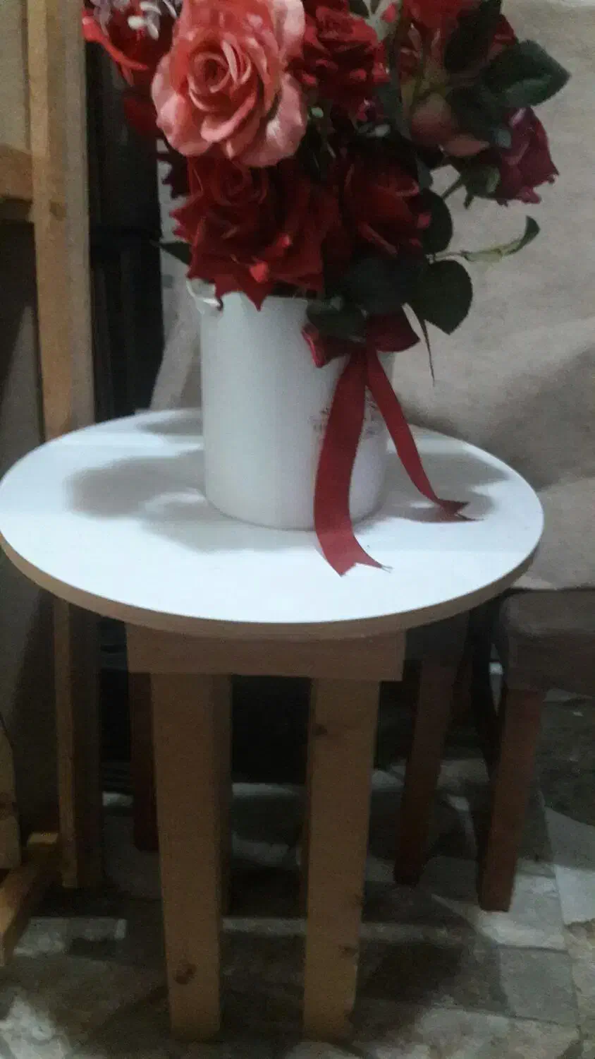 فروش صندلی چرخدار ونیز خاطرات ب گل مصنوعی|مبلمان خانگی و میز عسلی|لاهیجان, کوی آزادگان|دیوار