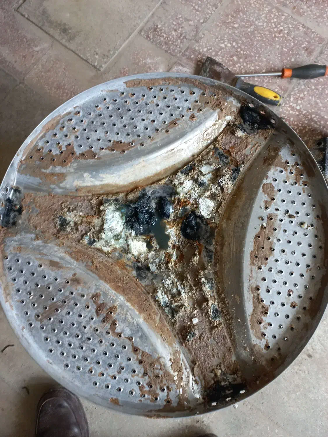 تعمیر انواع لباسشویی به صورت سیار ونصب کولر گازی|خدمات پیشه و مهارت|قیدار, |دیوار