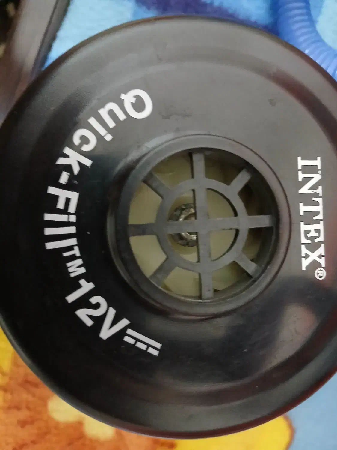 قایق بادی ۴نفره ۳۲۰کیلوگرم با پارو وپمپ برقی Intex|غواصی و ورزش‌های آبی|صحنه, |دیوار