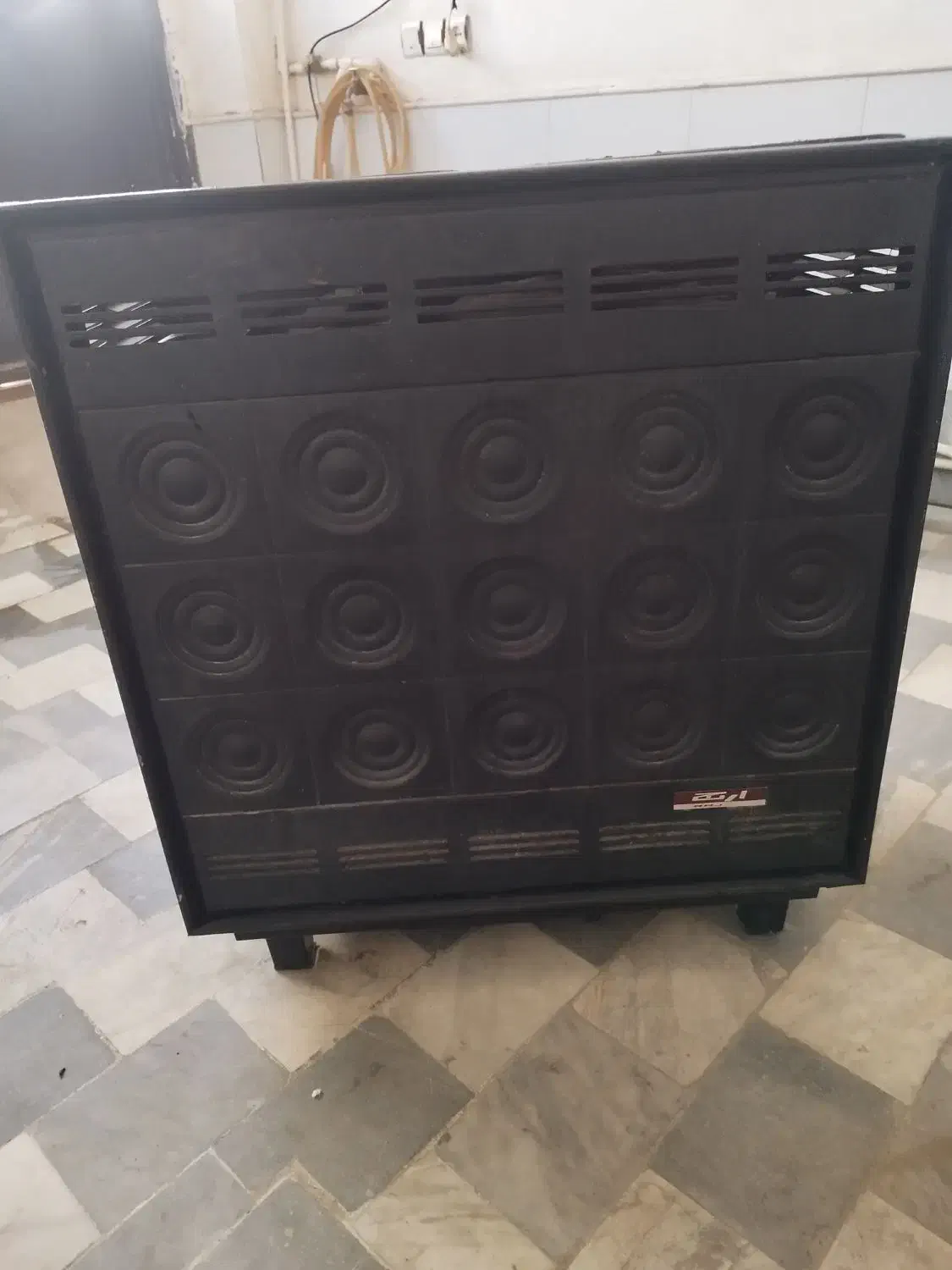 بخاری نفتی مناسب خونه باغ و روستا|بخاری، هیتر، شومینه|ساوه, |دیوار