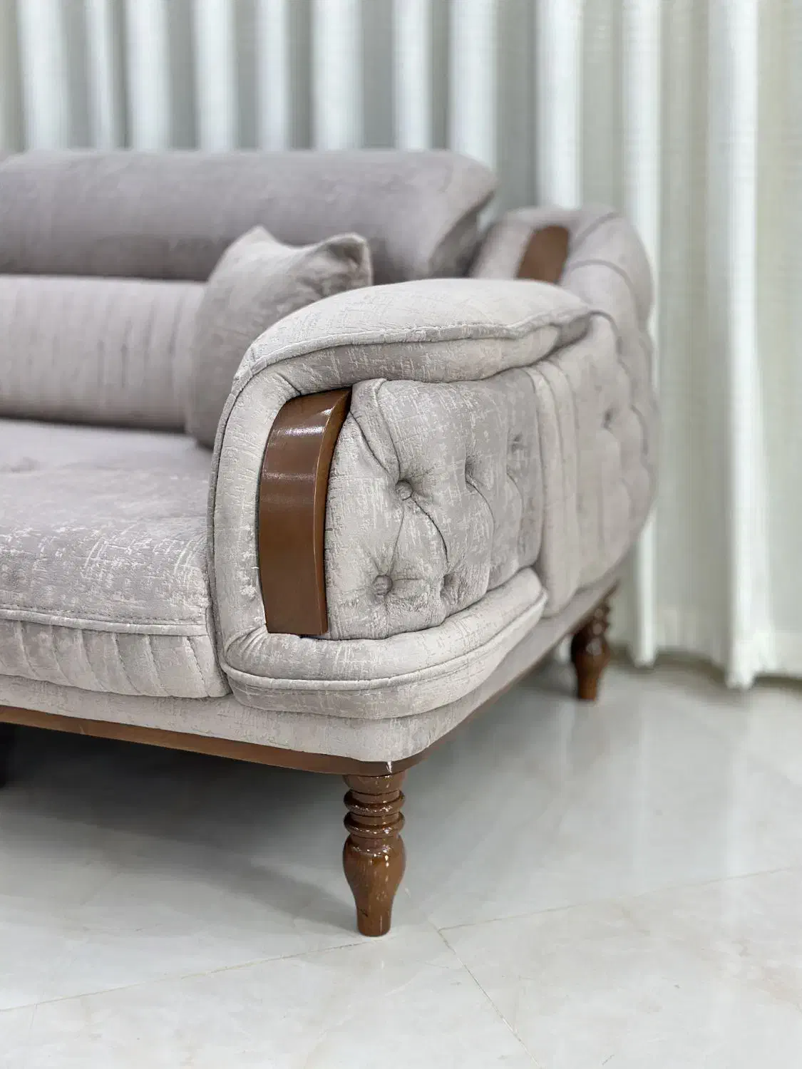 مبل لارسن چستر|مبلمان خانگی و میز عسلی|ایلام, |دیوار