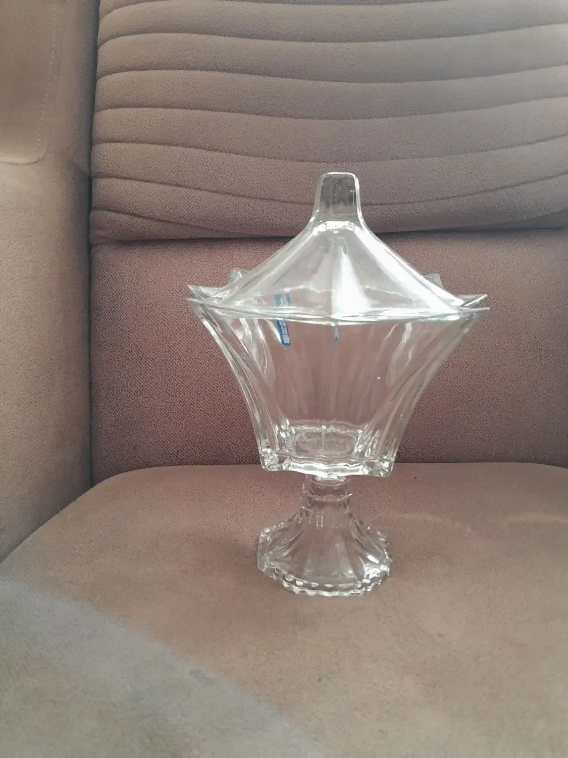 شکلات خوری پایه دار|ظروف سرو و پذیرایی|اهر, |دیوار