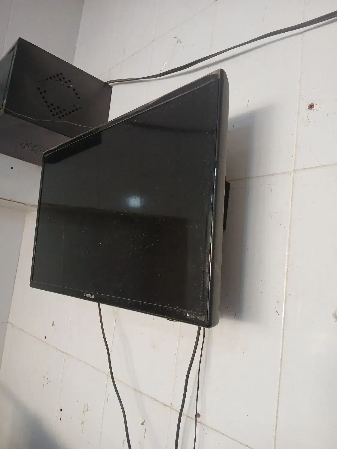 تلویزیون ال ای دی 32 اینچ|تلویزیون و پروژکتور|اندیمشک, |دیوار