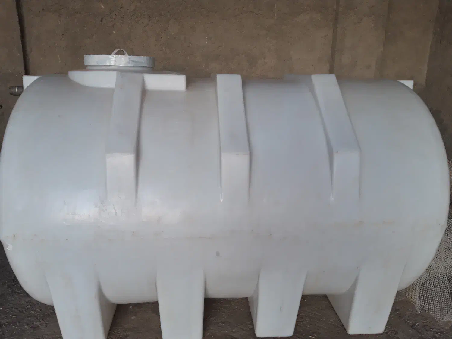 تانکر پلاستیکی ۵۰۰۰|مصالح و تجهیزات ساختمان|اراک, |دیوار