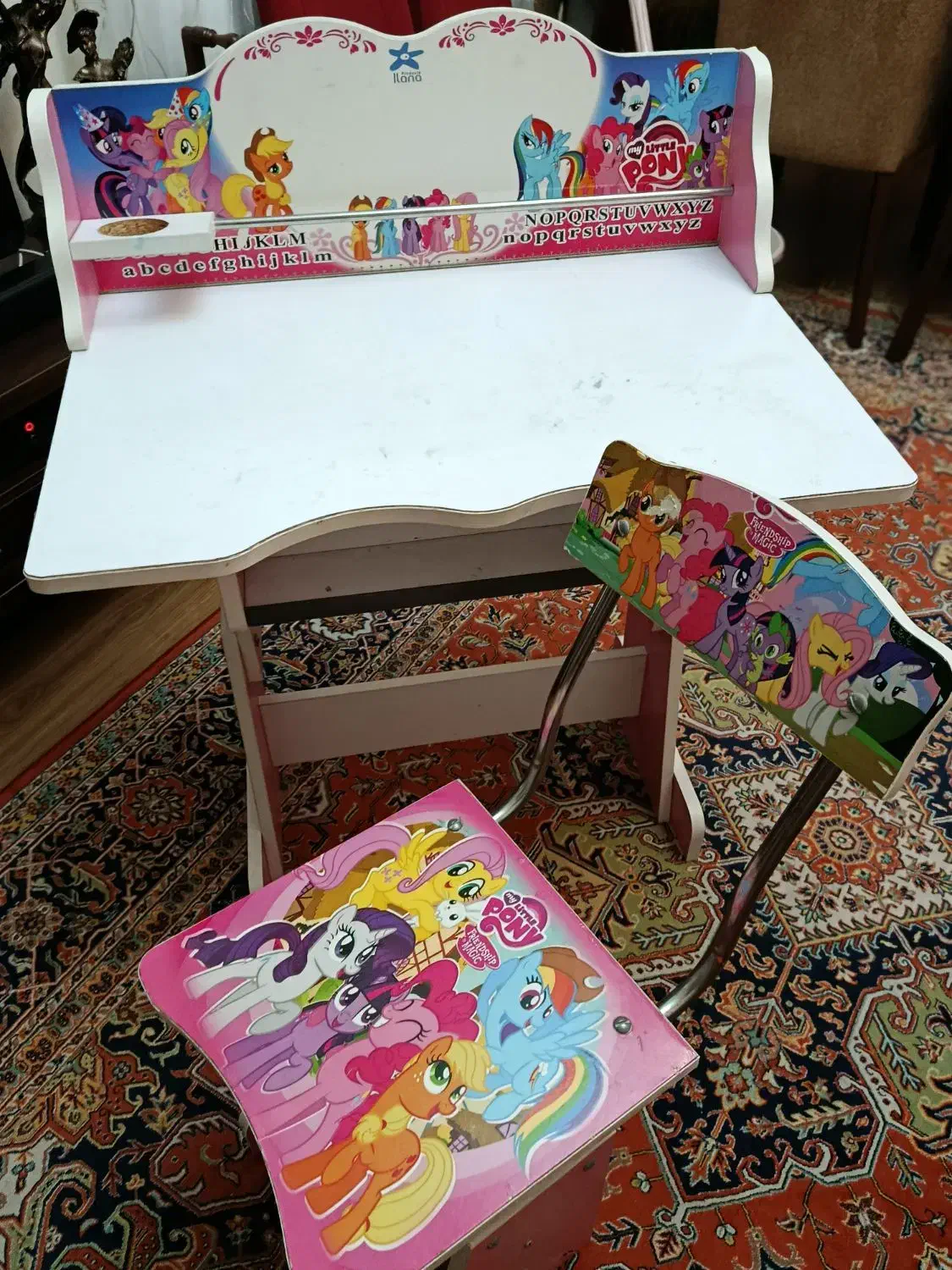 میز تحریر کودک|اسباب و اثاث بچه|تهران, باغ فیض|دیوار