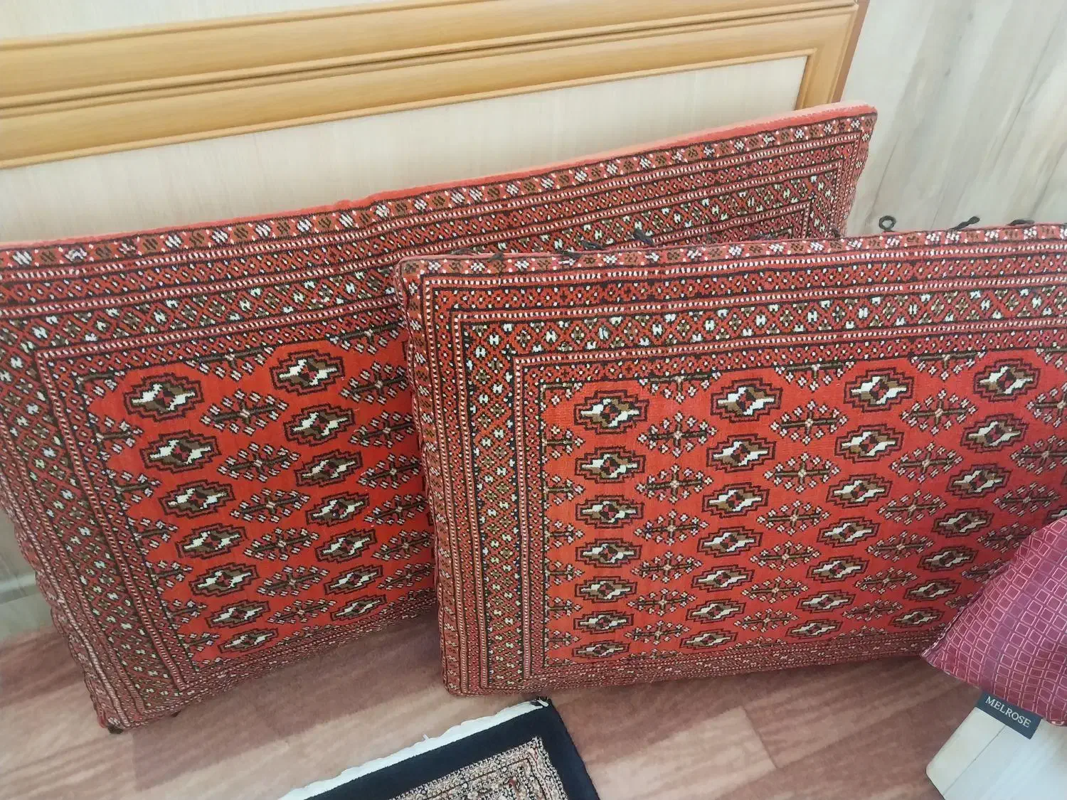 پشتی سنتی دست باف ترکمن|پشتی|سهند, |دیوار