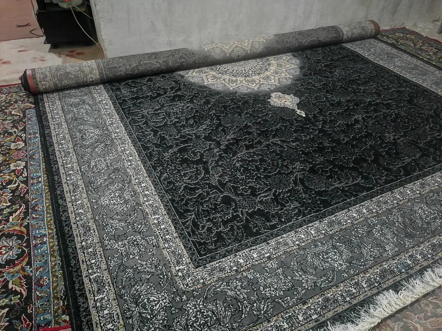 فروش یک تخته فرش نو|فرش|نورآباد ممسنی, |دیوار