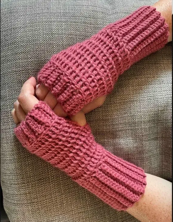 دستکش|لباس|اراک, |دیوار