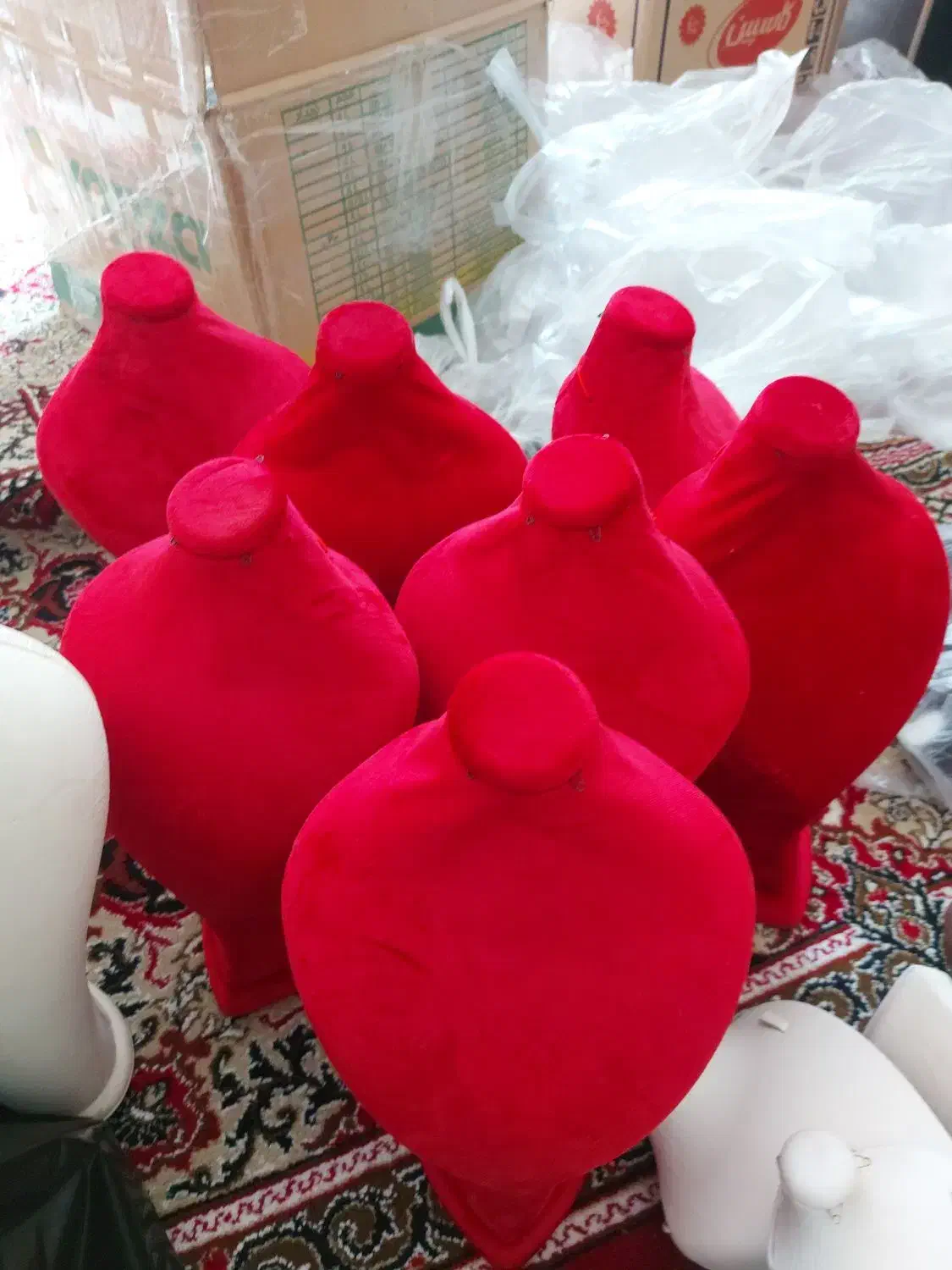 انواع استند و مانکن و جعبه ی ویترینی|فروشگاه و مغازه|سنندج, |دیوار