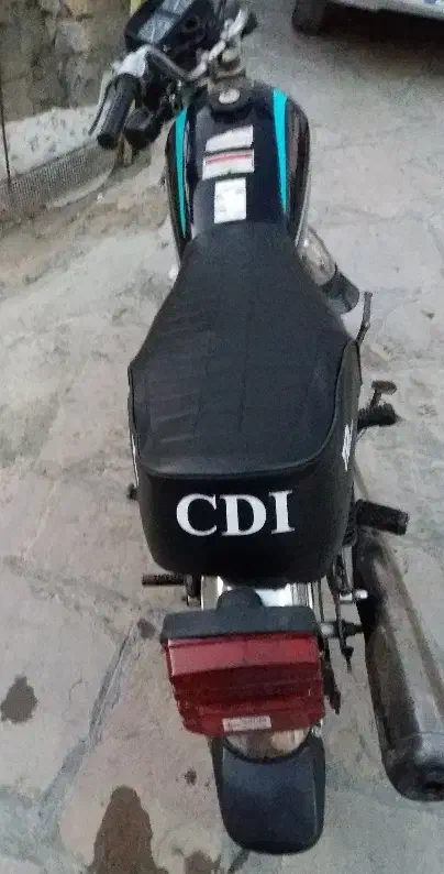 موتور مدل88 تخت 125سرحال مزایده بدونه روغن سوزی|موتورسیکلت|سنندج, |دیوار