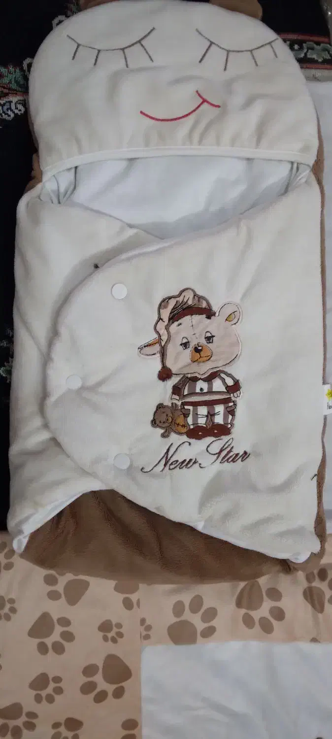 ست قنداق فرنگی و لحاف و تشک ومتکا نوزادی مخمل|اسباب و اثاث بچه|بروجرد, |دیوار