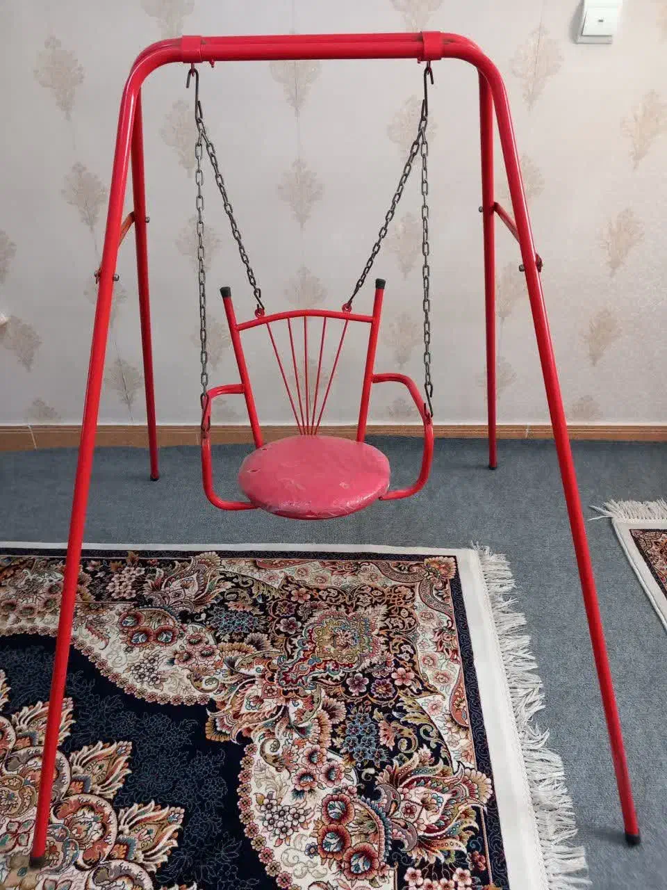 تاب آهنی ۵۵۰هزار تومن در خزانه|اسباببازی|تهران, خزانه|دیوار