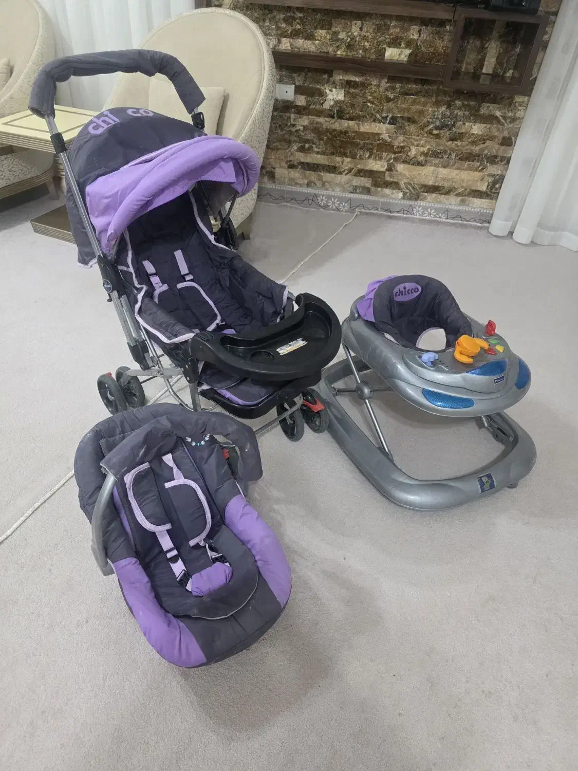 سرویس کالسکه|کالسکه و لوازم جانبی|گرمه, |دیوار