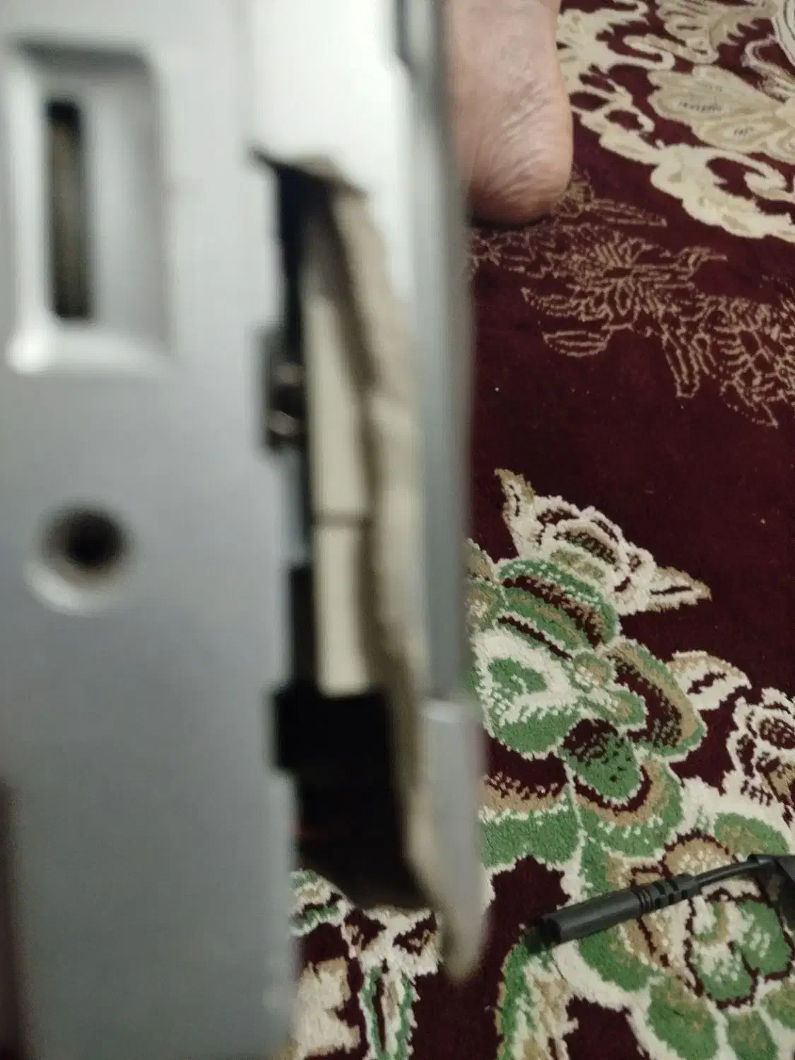 رادیو وضبط سالم فقط پوستش دو جا شکسته|سیستم صوتی خانگی|خرمآباد, |دیوار