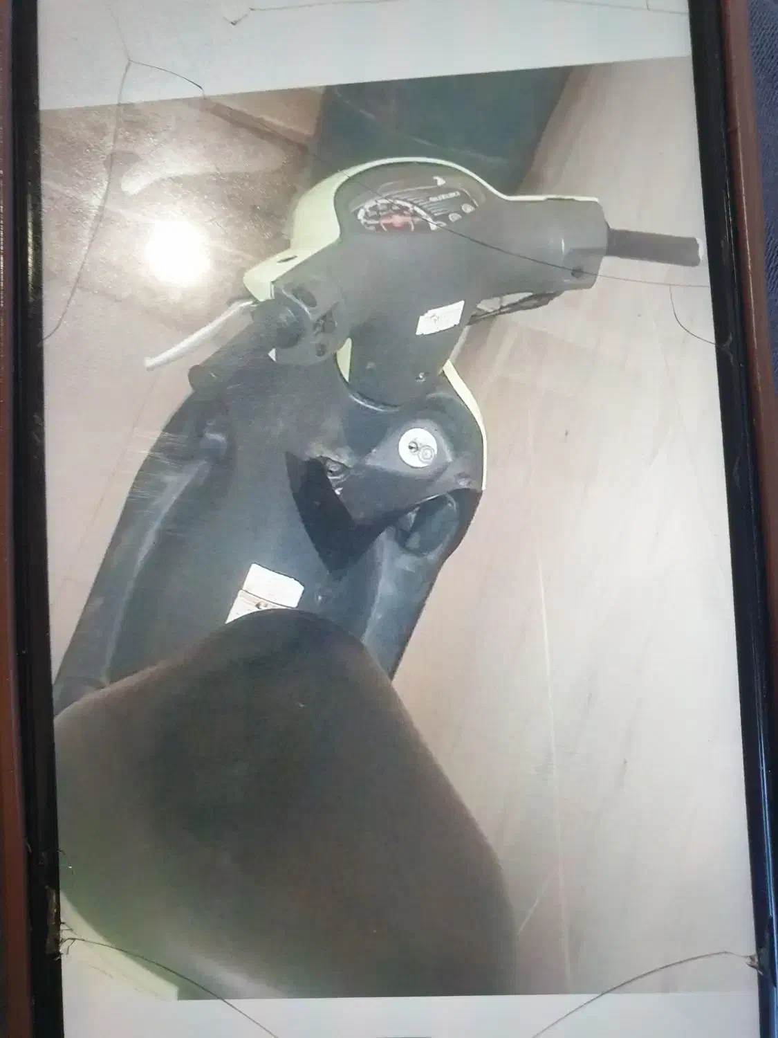 موتور پاکشتی|موتورسیکلت|شیراز, کوشک میدان|دیوار