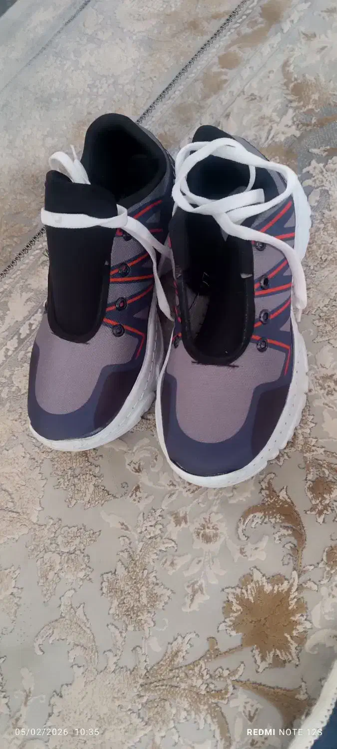 کفش بچگانه سایز ۳۷|کفش و لباس بچه|شیراز, کوشک میدان|دیوار