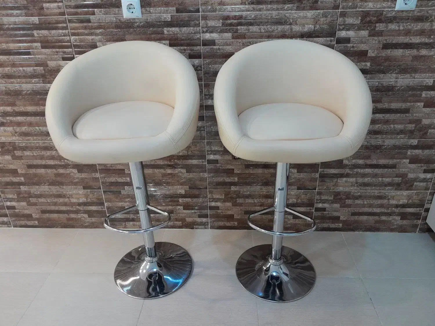 صندلی اپن جک دار|صندلی و نیمکت|سقز, |دیوار