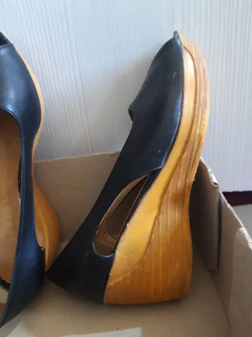 کفش|کیف، کفش، کمربند|اصفهان, محمودیه|دیوار