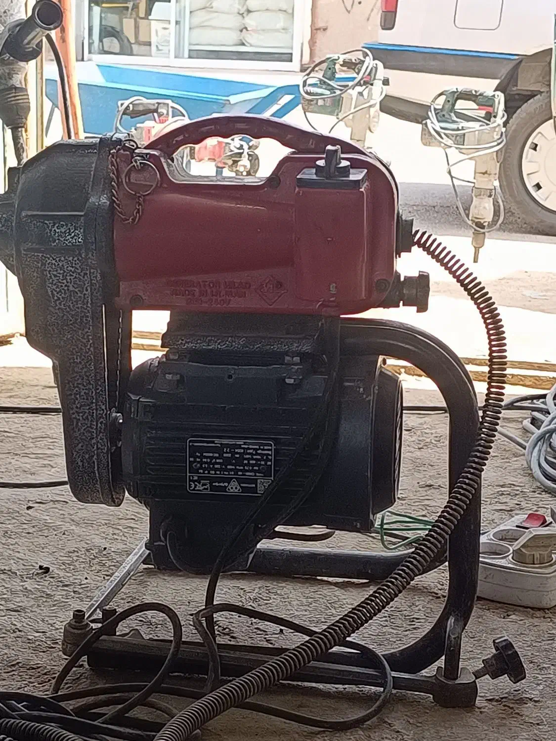 لوله بازکنی|خدمات پیشه و مهارت|هیرمند, |دیوار