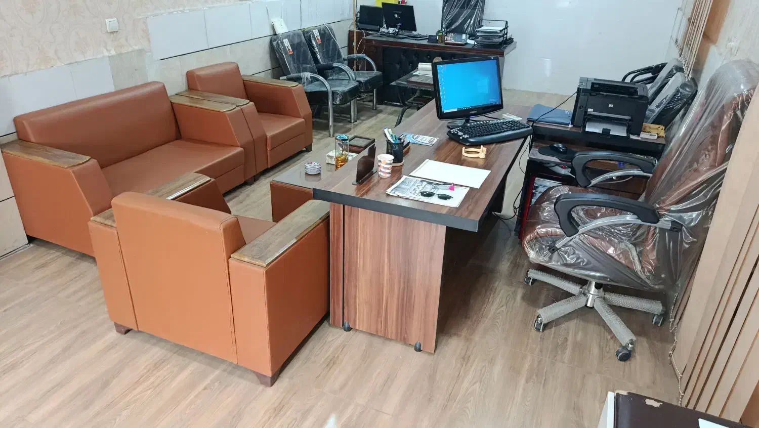 مبلمان در حد نو اداری|مبلمان اداری|بندر ماهشهر, |دیوار