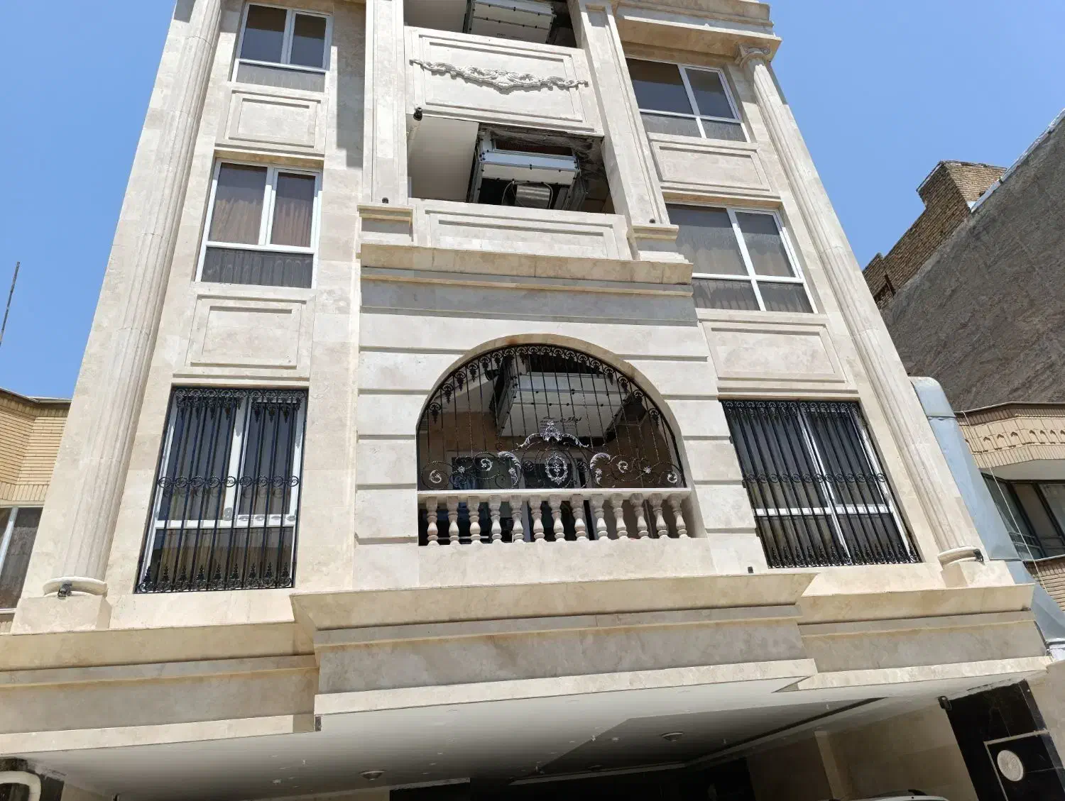 حفاظ پنجره تراس بالکن فرفورژه|خدمات پیشه و مهارت|مشهد, چهارچشمه|دیوار