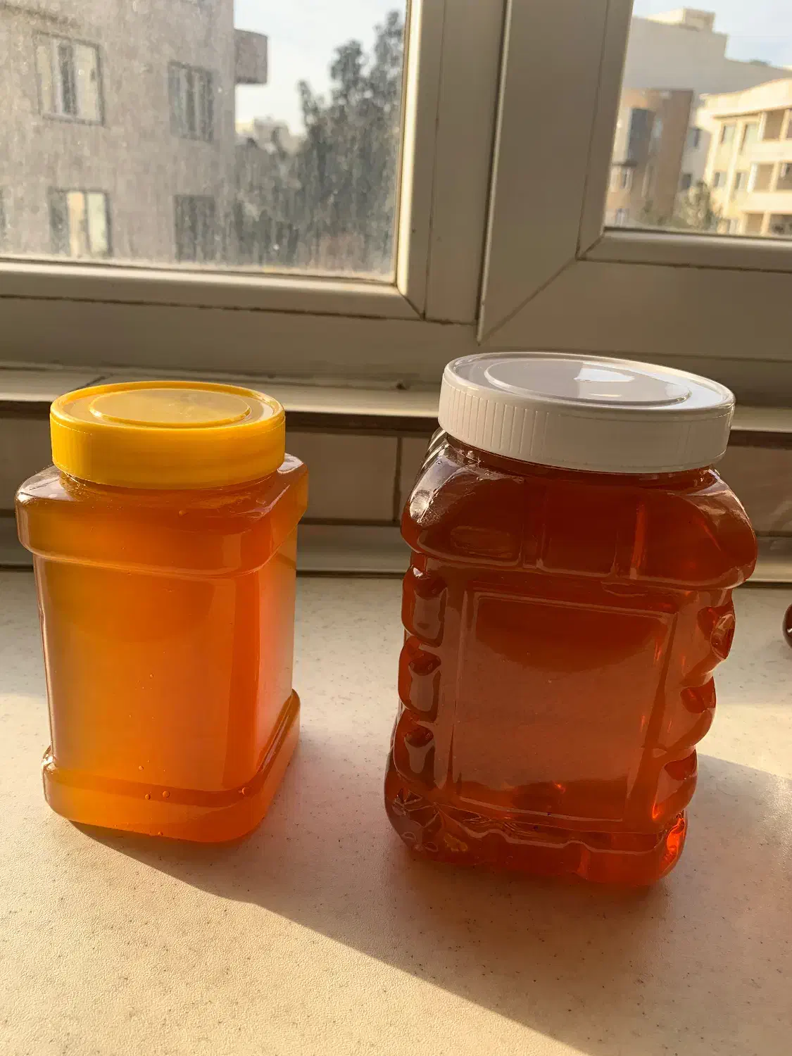 عسل ۱۰۰ درصد طبیعی درجه یک تضمینی|خوردنی و آشامیدنی|کرج, حاجی آباد|دیوار