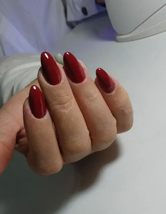 کاشت ناخن‌ و ترمیم|خدمات آرایشگری و زیبایی|فومن, |دیوار