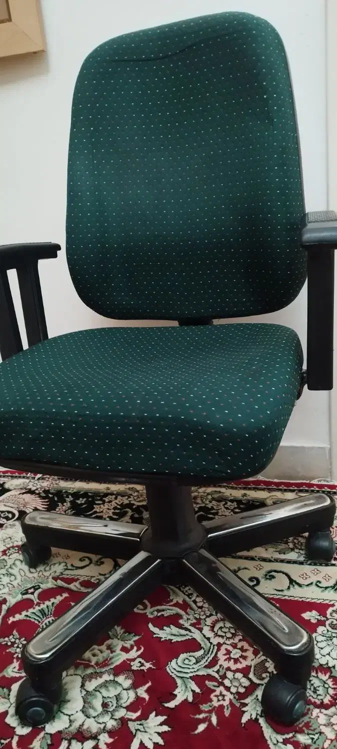 صندلی چرخدار سبز|صندلی و نیمکت|تبریز, |دیوار