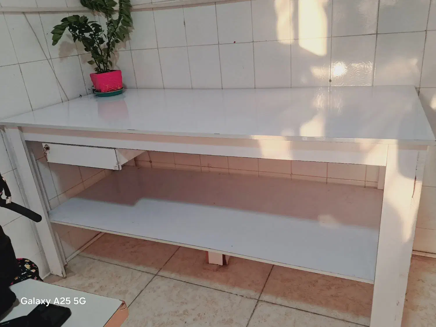 میز برش ام دی اف آمریکایی|چرخ خیاطی و ریسندگی|کرمانشاه, |دیوار