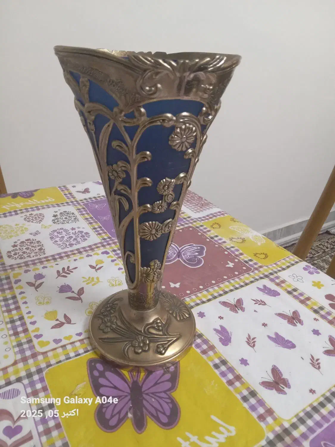 گلدان قدیمی برنجی|گل مصنوعی|تهران, جی|دیوار
