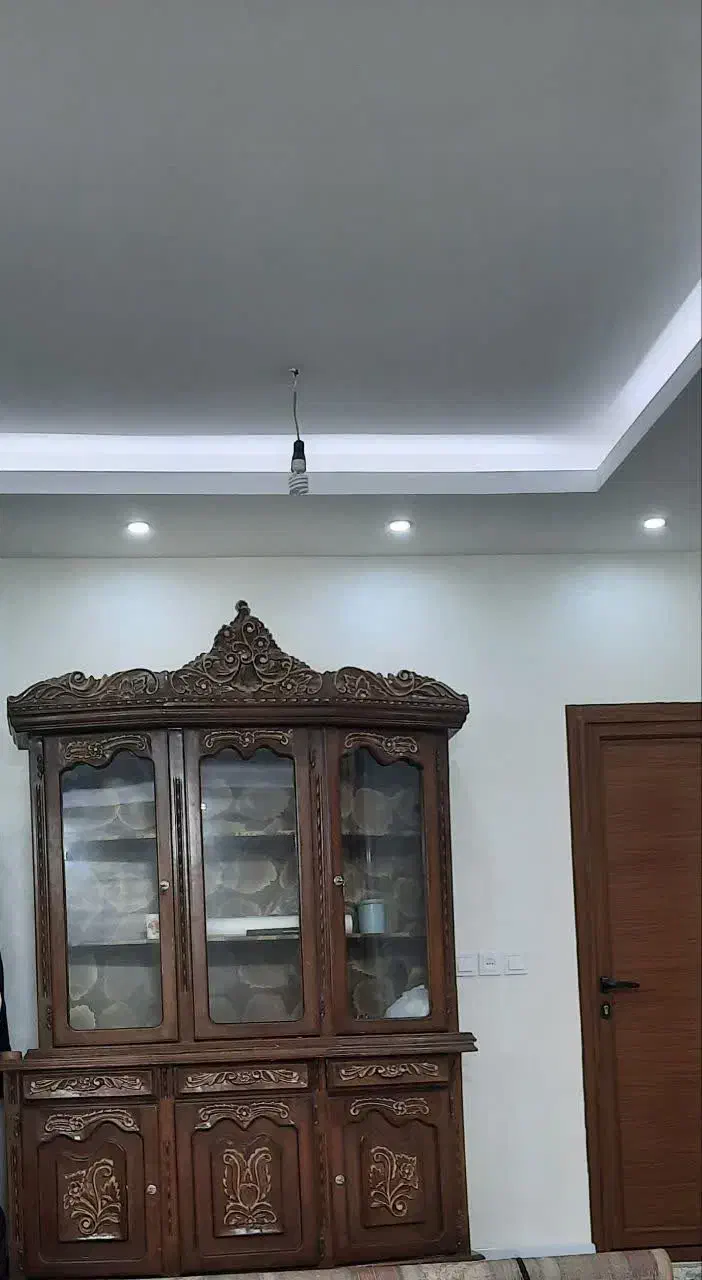 ویترین|بوفه، ویترین، کنسول|اصفهان, شیخ طوسی|دیوار