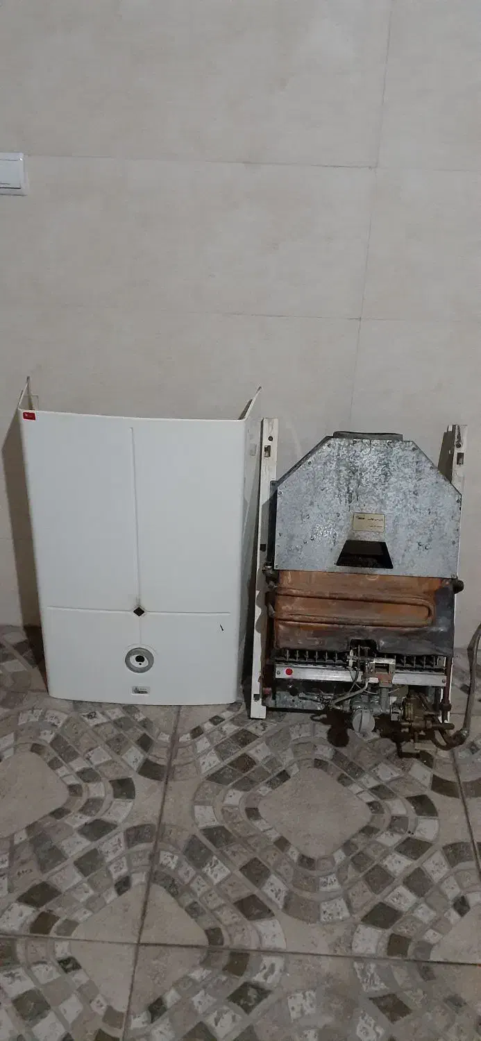 آبگرمکن بوتان در حد نو و کم کار کرد|آبگرمکن، پکیج، شوفاژ|تبریز, |دیوار