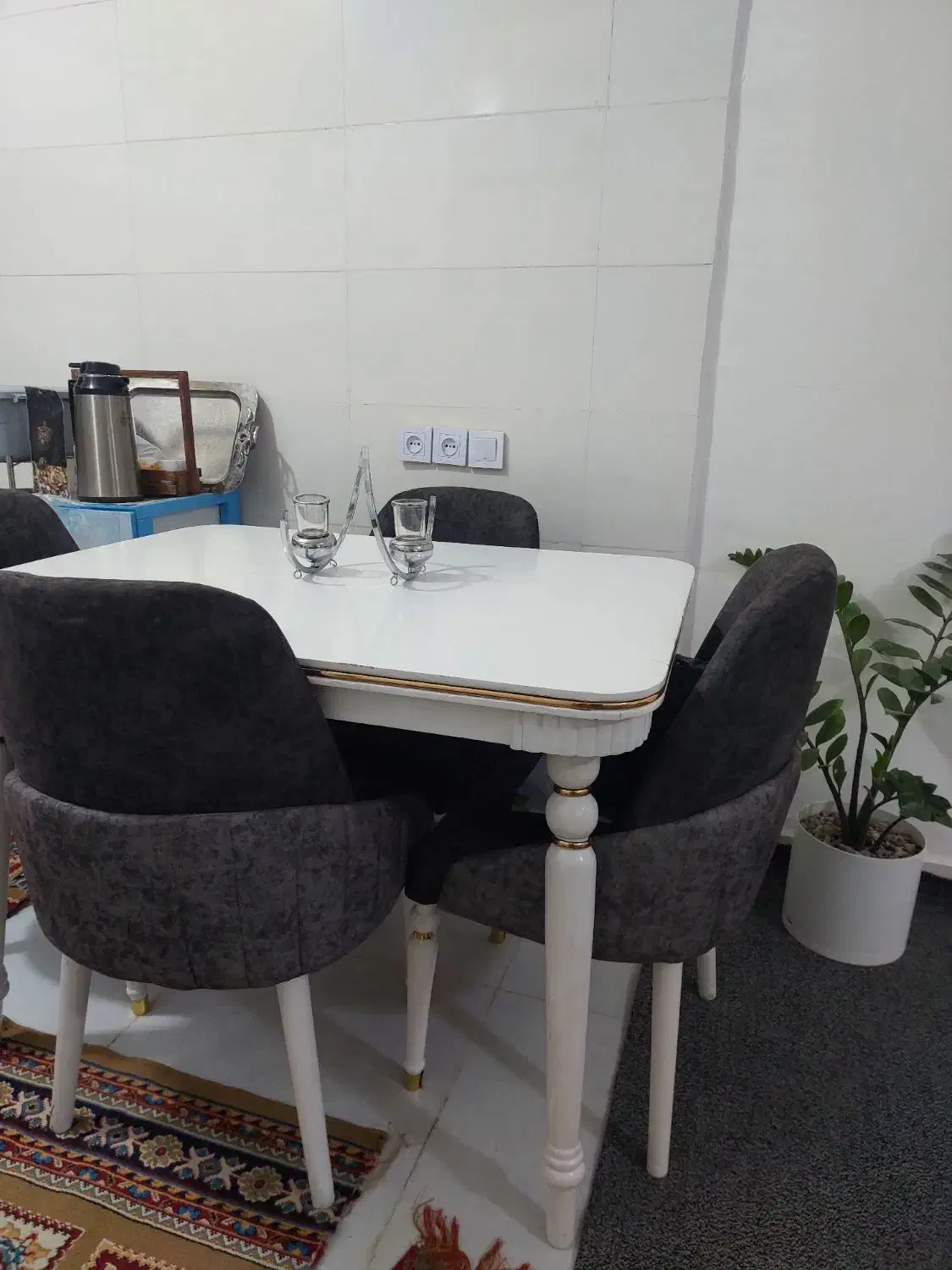 میزغذاخوری۴نفره|میز و صندلی غذاخوری|دهلران, |دیوار