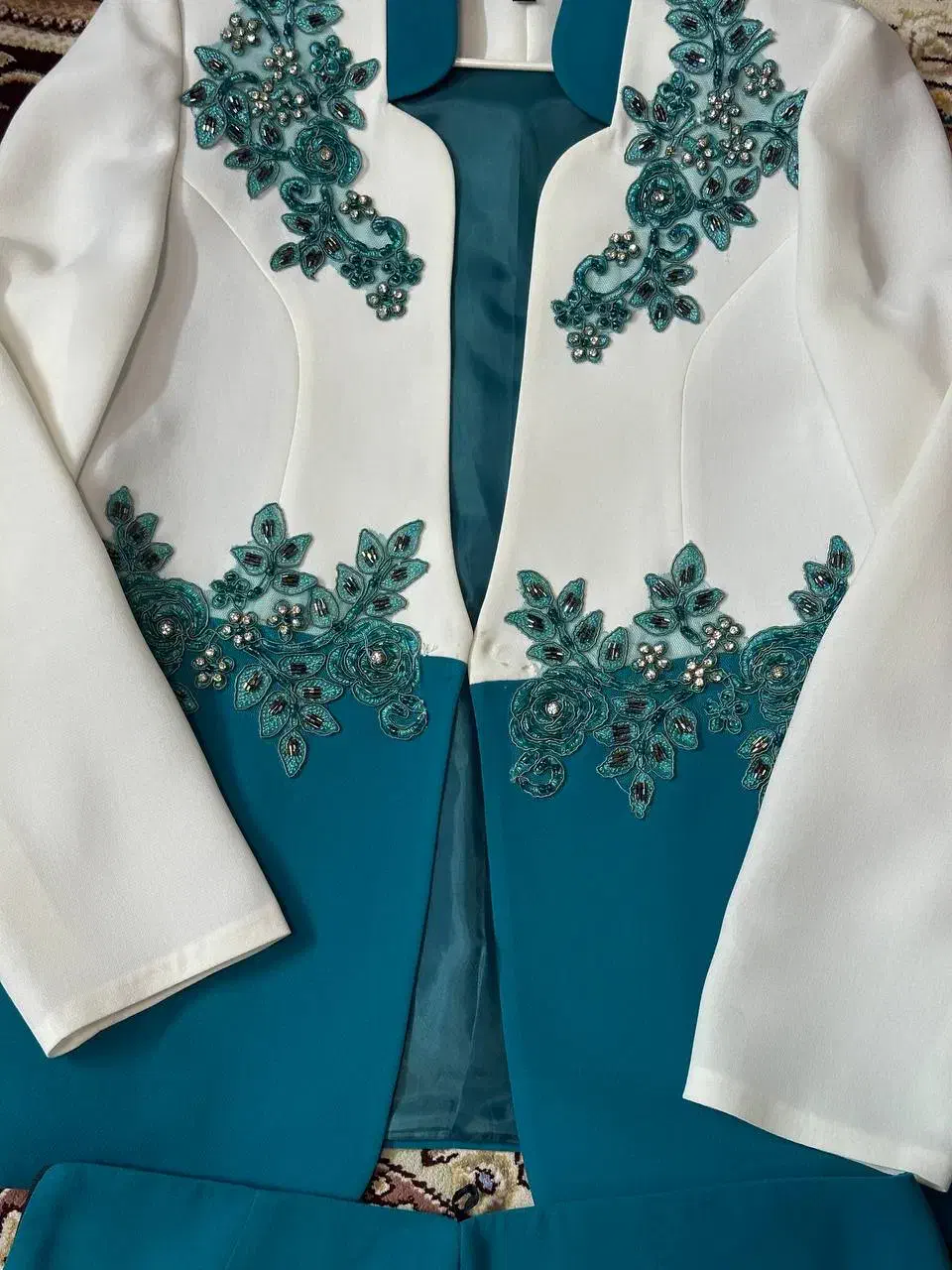 مجلسی تا سایز۴۰|لباس|لاهیجان, لیالستان|دیوار