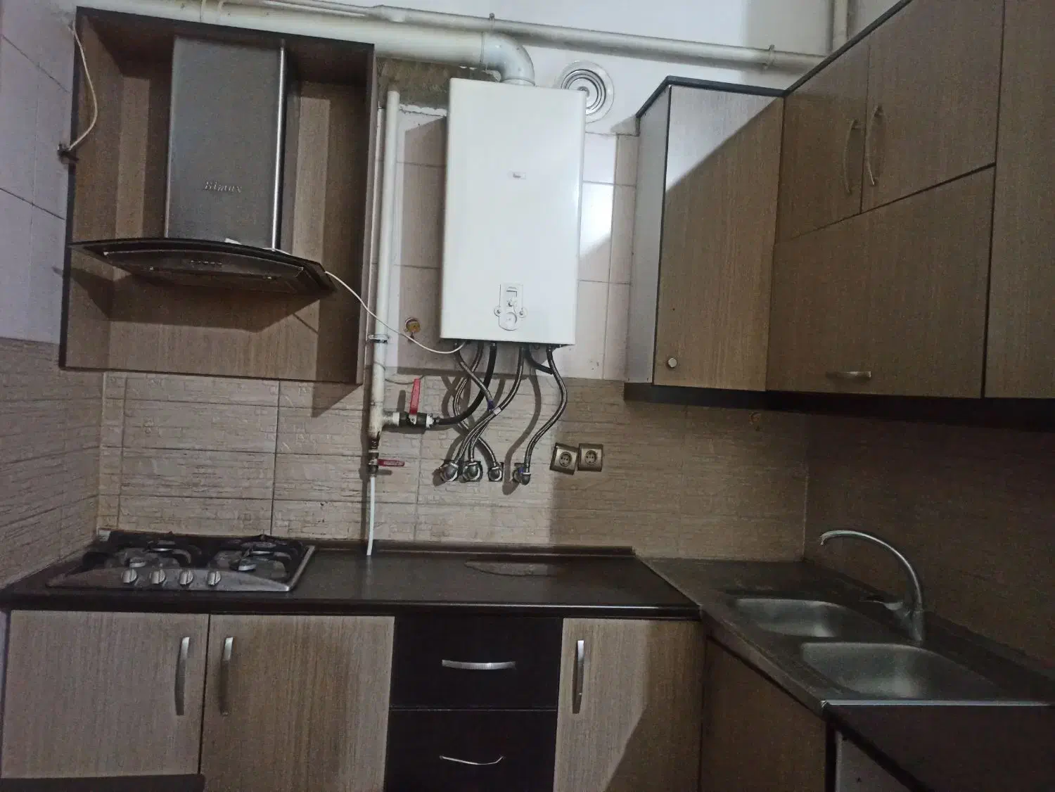 کابینت آماده ام دی اف کارکرده( بدون گاز و هود) )|مصالح و تجهیزات ساختمان|رودسر, |دیوار