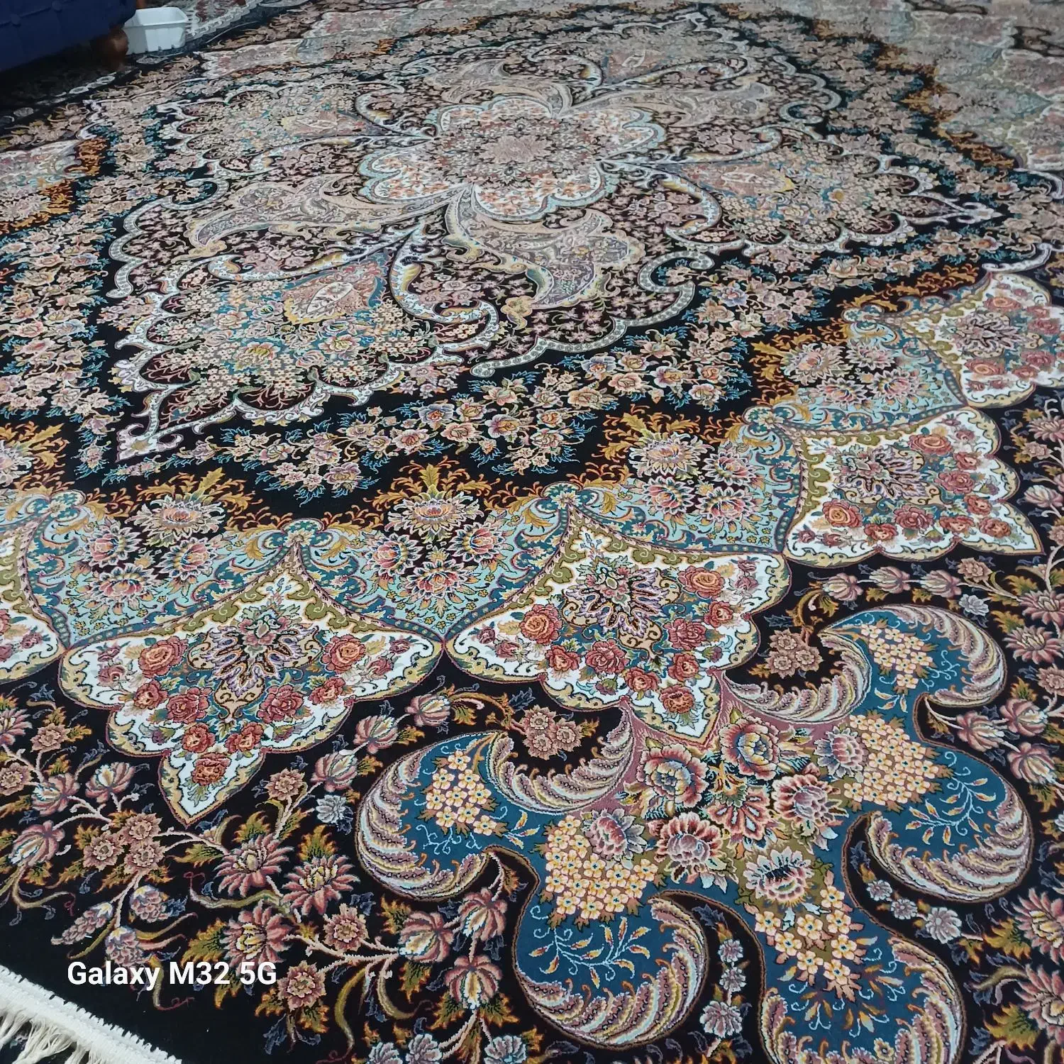 فرش هزارشانه|فرش|کرج, گوهردشت|دیوار