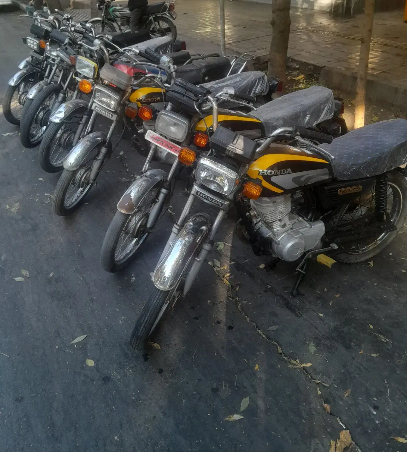 موتور مزایده پلاک دار|موتورسیکلت|اصفهان, نقش جهان|دیوار