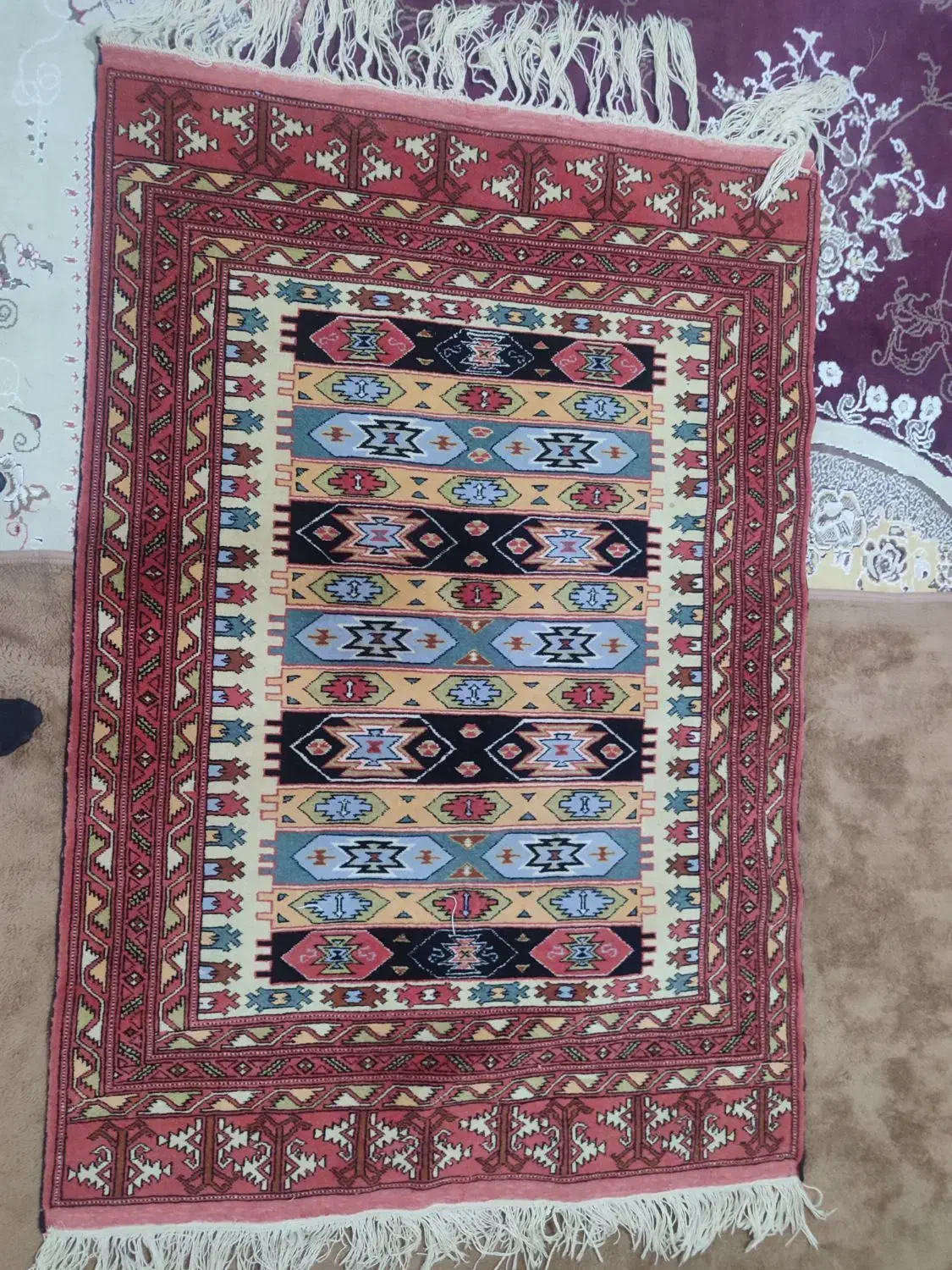 قالیچه دست بافت|فرش|تربتحیدریه, شهرک ولیعصر|دیوار