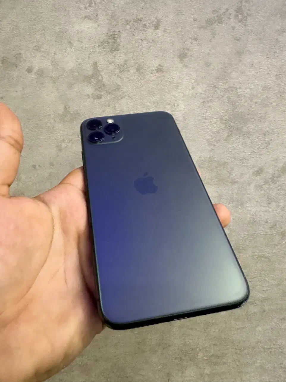 iPhone 11 Pro Max|موبایل|اهواز, ۳۰ متری|دیوار