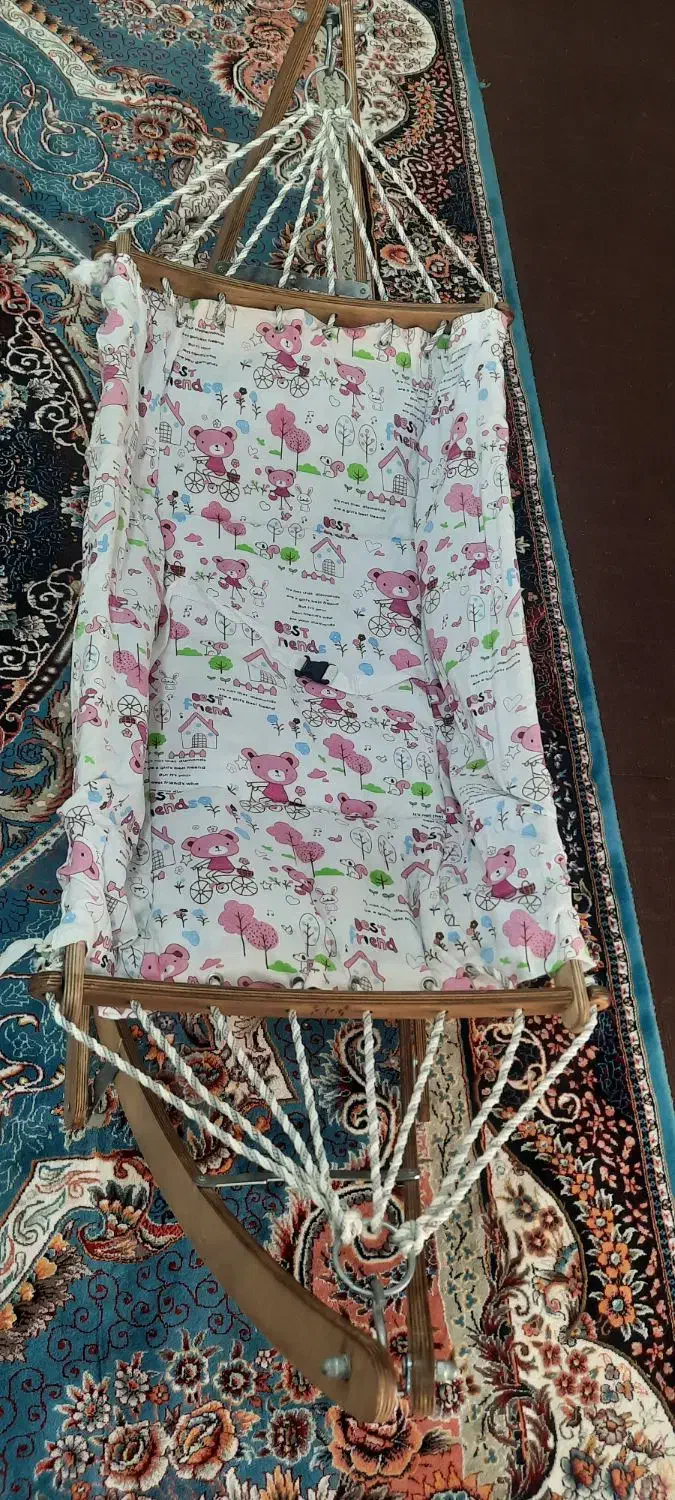 گهواره کودک بهترین جنس|تخت و صندلی بچه|میرجاوه, |دیوار