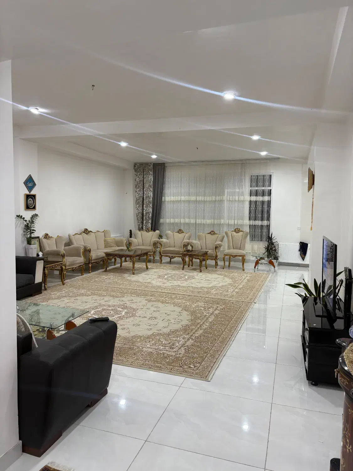 اپارتمان ۲۰۰متری‌نوساز|اجارهٔ آپارتمان|ایلام, |دیوار