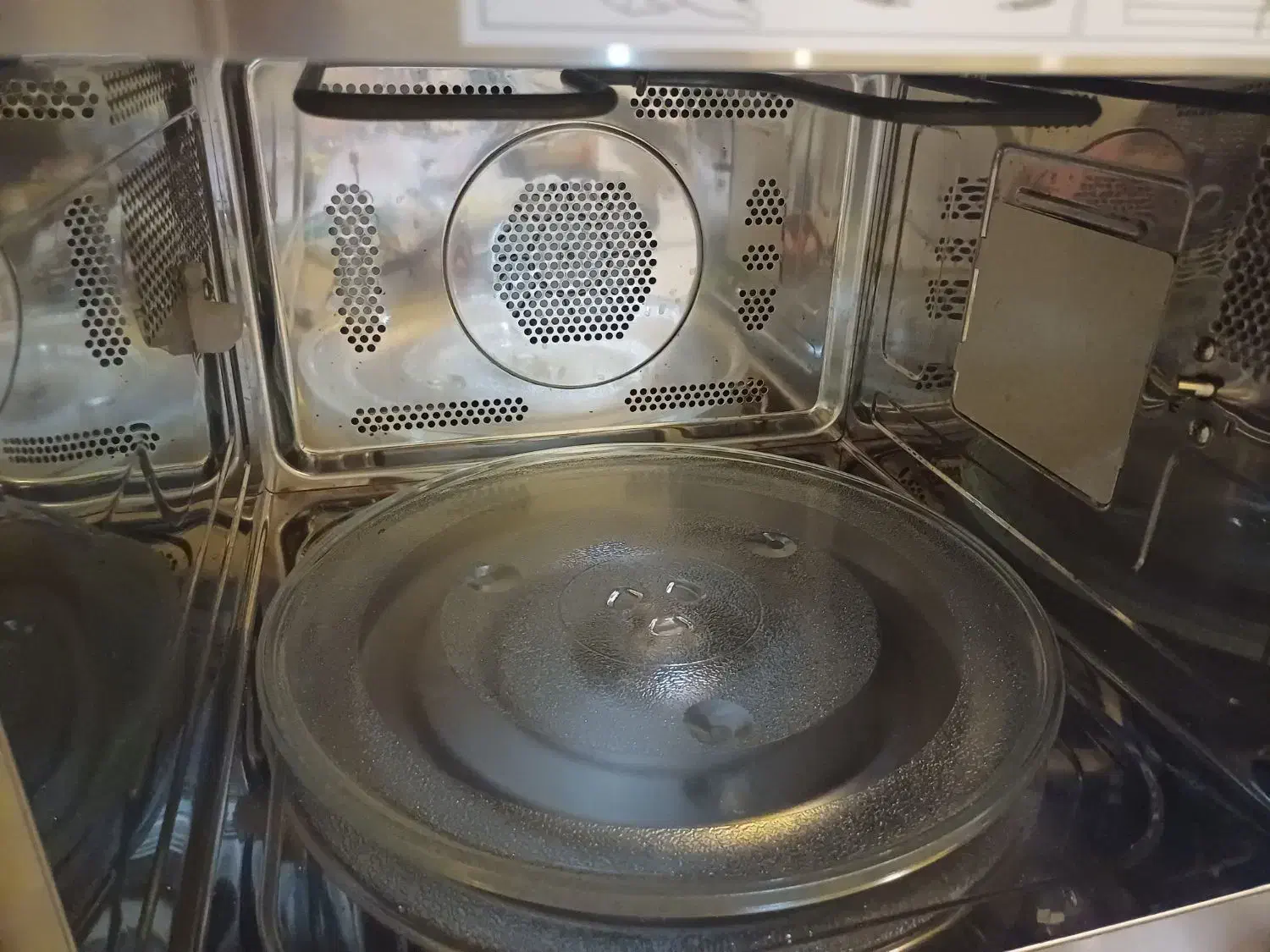 ماکروفر پاکشومامناسب جهیزیه زیرقیمت|اجاق گاز و لوازم برقی پخت‌وپز|پرند, فاز ۶|دیوار