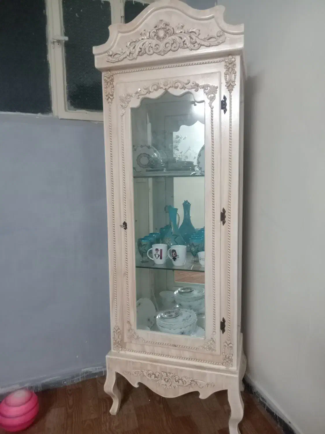 درحد نو|میز تلویزیون|نجف‌آباد, فردوسی شمالی|دیوار