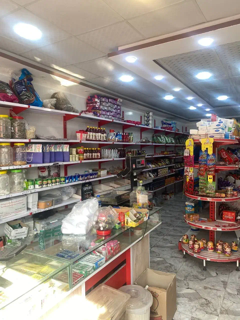 واگذاری مغازه با بهترین موقعیت مکانی|اجارهٔ مغازه و غرفه|رشت, پیرکلاچای|دیوار